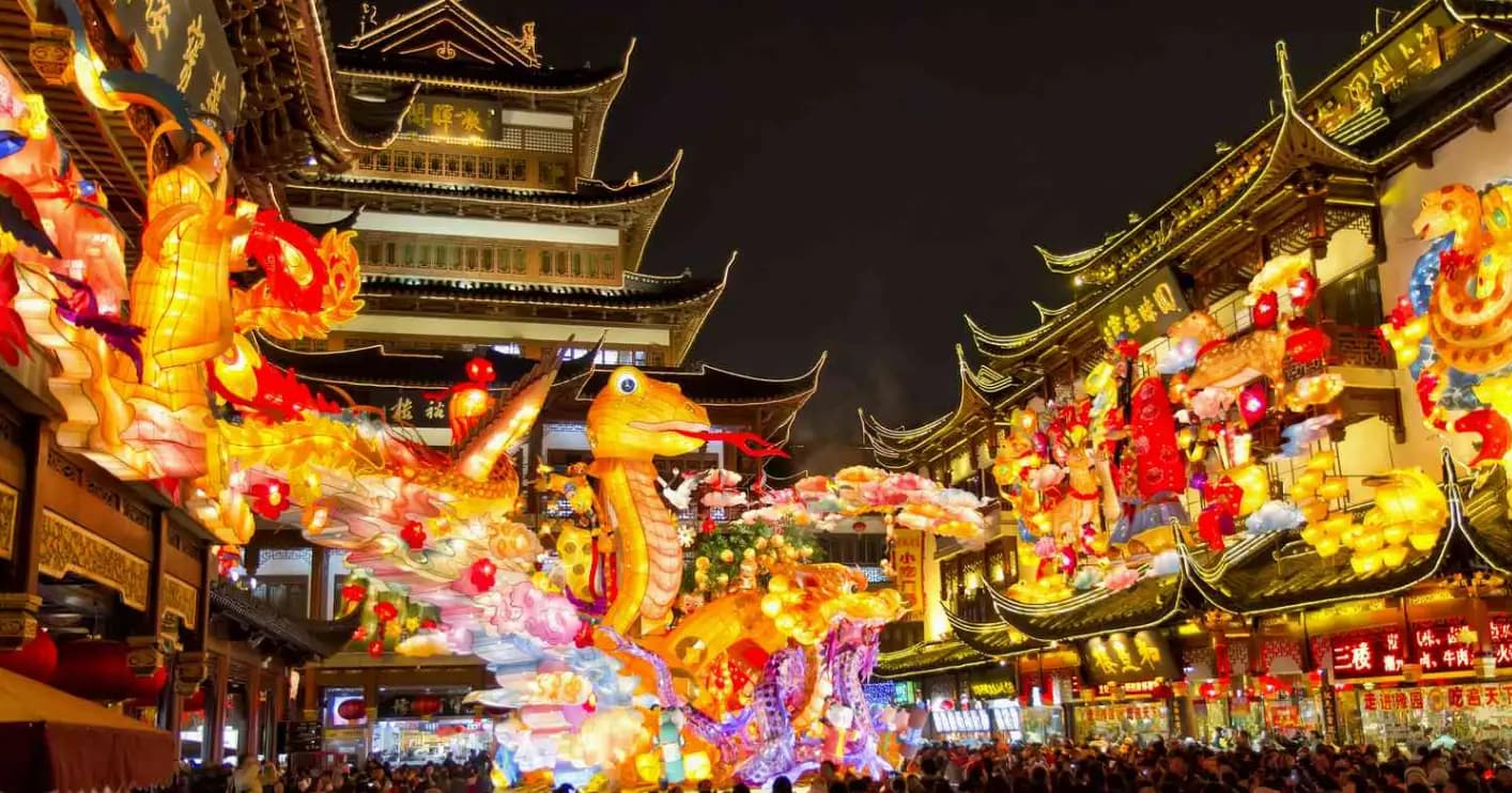 Golden Week จีน 2026: การเดินทางฟื้นตัว แต่กำลังซื้อยังอ่อนแอ