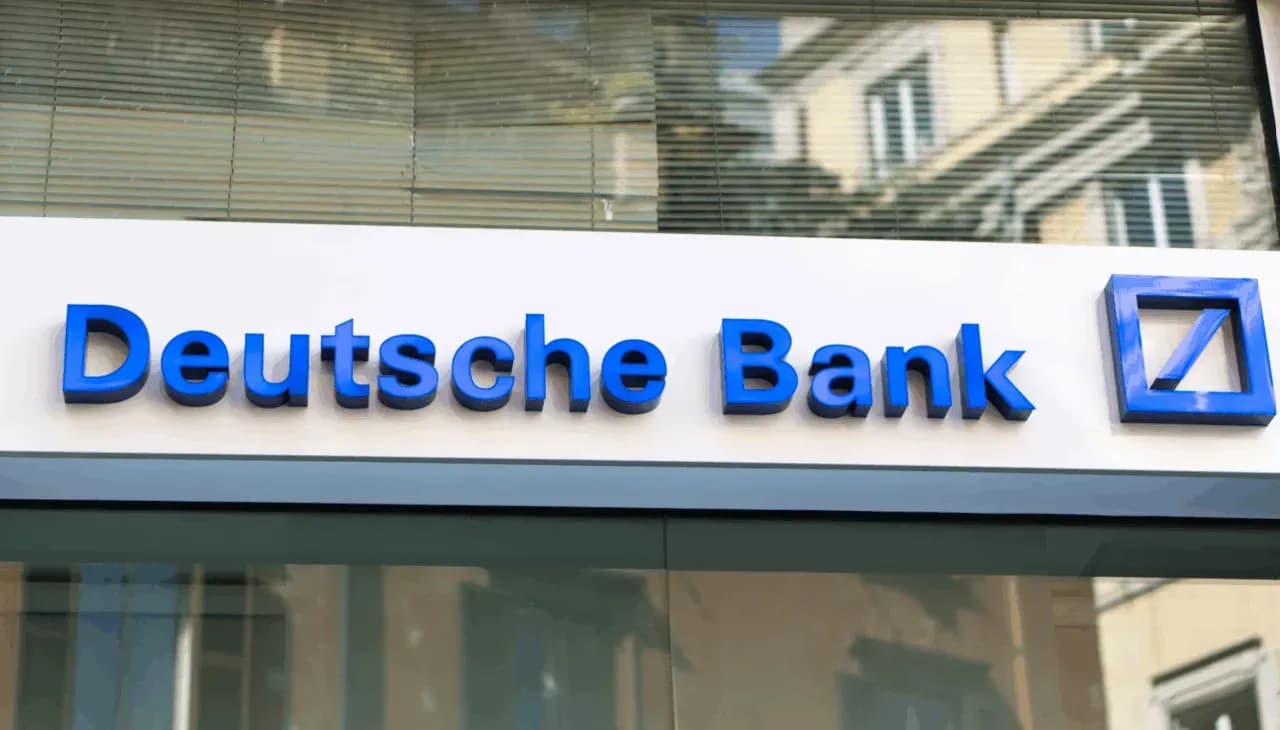 Deutsche Bank กำไร 1Q26 สูงกว่าคาด หนุนจากรายได้ค่าธรรมเนียม