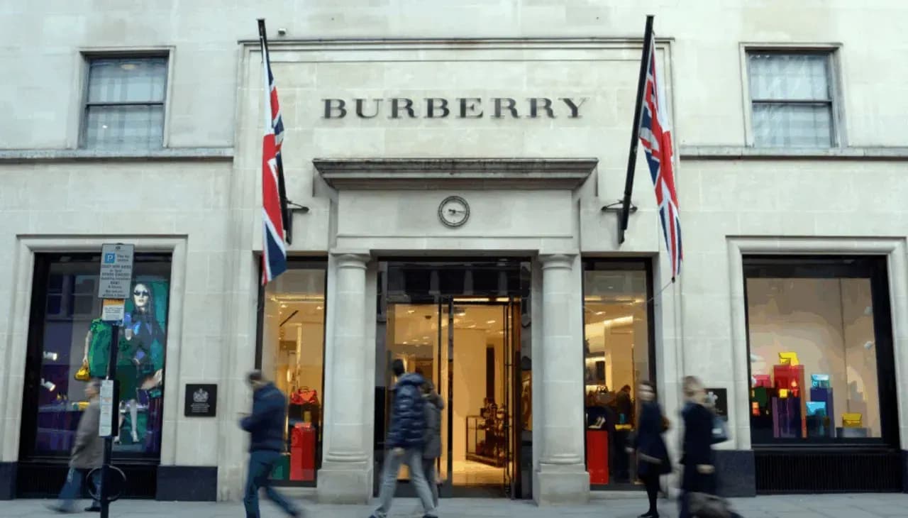 Burberry รายได้ 1Q27 ฟื้นตัวต่อเนื่อง หนุนจากสหรัฐฯ จีน และลูกค้า Gen Z