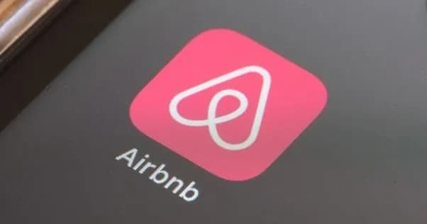 Airbnb ลดค่าธรรมเนียม ดึงการจองกลับเข้าแพลตฟอร์ม